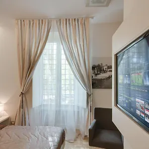Bed & Breakfast River, Rome